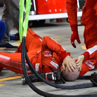 Piloto de Ferrari arrolla a mecánico en GP de Bahréin