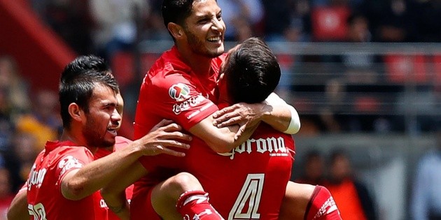 Toluca vence a Tigres y asegura pase a la Liguilla