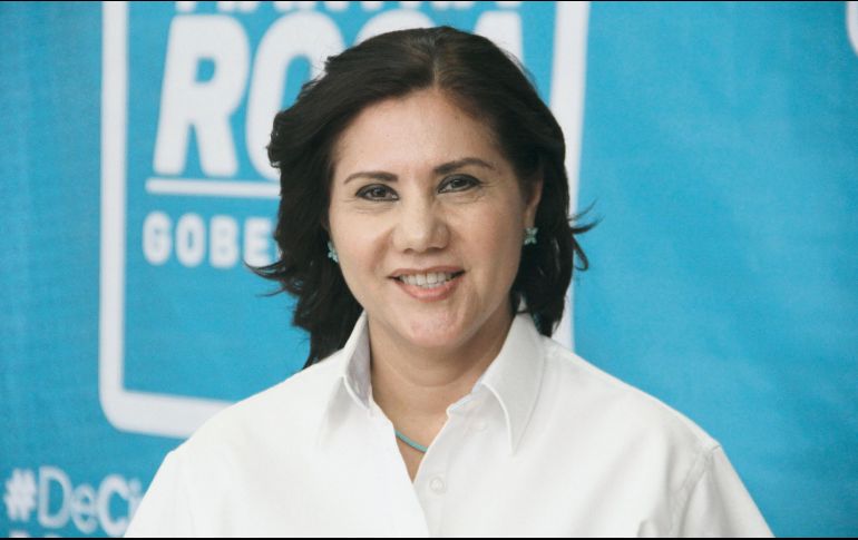 Sorprendida. Martha Rosa Araiza pugna por la educación pública. ESPECIAL