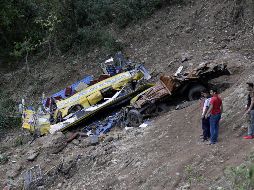 El siniestro se produce después de que ayer 27 personas, entre ellas 23 menores, murieran cuando el autobús escolar en el que viajaban cayó por un barranco en el distrito de Kangra. AFP/S. Mehra