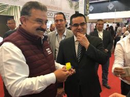 Lomelí Bolaños asistió al primer día de actividades de Expo Joya. FACEBOOK / Dr. Carlos Lomelí Bolaños