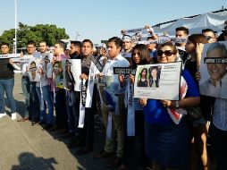 Estudiantes de la UdeG se manifestaron ayer martes para exigir que sus compañeros fueran encontrados. TWITTER / @michuymedina