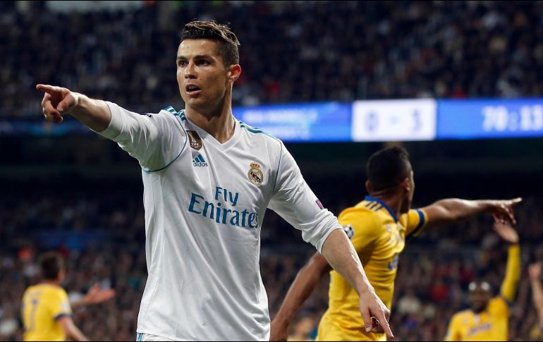Cristiano Ronaldo cobra el penalti que deciede la serie entre los blancos y la 
