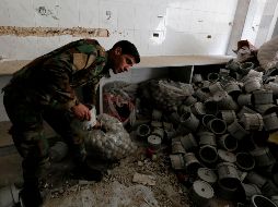 Los evacuados fueron transportados a zonas bajo control rebelde del norte de Siria. AFP/Y. Karwashan