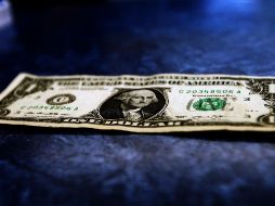 Se espera que el tipo de cambio cotice entre 18.05 y 18.25 pesos por dólar en cotizaciones interbancarias a la venta. ESPECIAL / ARCHIVO