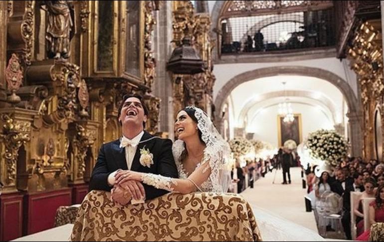 Ximena Navarrete y Juan Carlos Valladares se casaron en la capital mexicana el 1 de abril de 2017. INSTAGRAM / ximenanr
