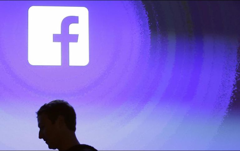 Facebook habilitó una herramienta que permite conocer si fuiste víctima de Cambridge Analytica. AP/ M. Sánchez