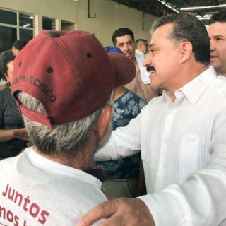 Plantea Lomelí eliminar intermediarios para fortalecer al campo