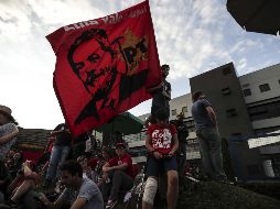 Desde el ingreso en prisión del ex jefe de Estado (2003-2010), cientos de simpatizantes han llegado a la capital paranaense para instalarse en el campamento bautizado como 