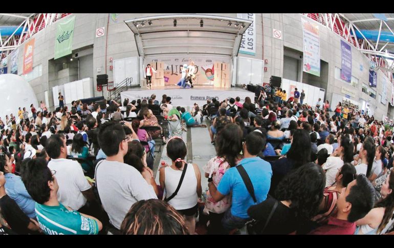 En su última edición la Feria Nacional del Libro de León fue visitada por casi 98 mil personas. EL INFORMADOR/ ARCHIVO