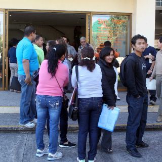 Maestros irán a paro por incumplimiento de Javier Corral