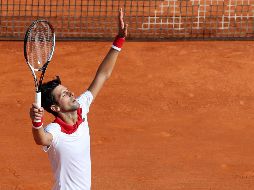 Djokovic (foto) se enfrentará el miércoles al croata Borna Coric. EFE / S. Nogier