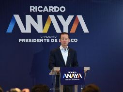 El candidato de la coalición Por México al Frente dialogó con miembros del Consejo de la Comunicación. EFE