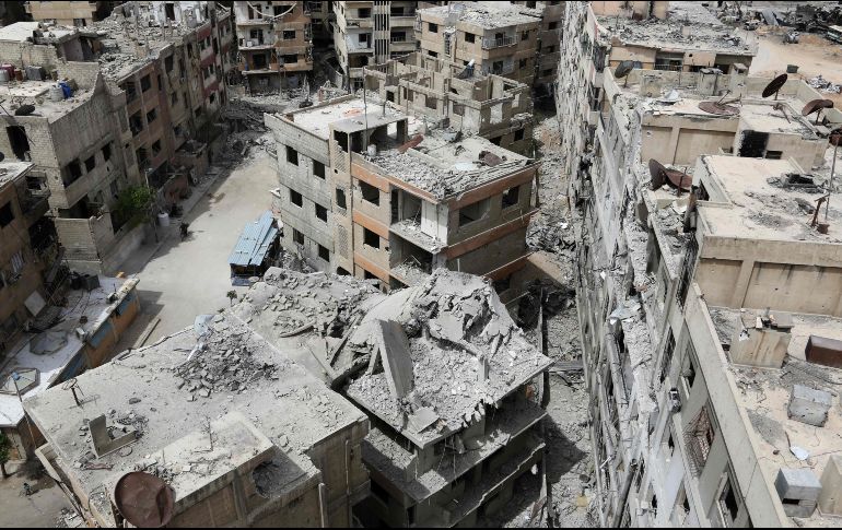 La llegada de los inspectores al lugar se dio poco después de que las autoridades sirias admitieron que los reportes de más bombardeos. AFP /