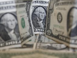 De acuerdo con el Banco de México el tipo de cambio es de en 17.9787 pesos. EFE / ARCHIVO