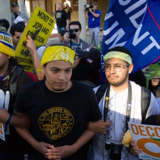 Asesta la Corte nuevo revés a Trump en tema de migración