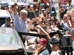 Empresarios cancelan foro de aeropuerto; López Obrador exige transparentar obra
