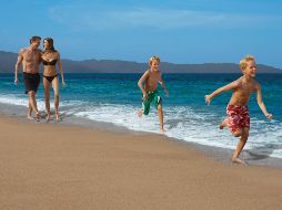 Este lujoso hotel abre sus puertas en el corazón de Puerto Vallarta a personas de todas las edades, con opciones para familias, parejas y amigos. ESPECIAL