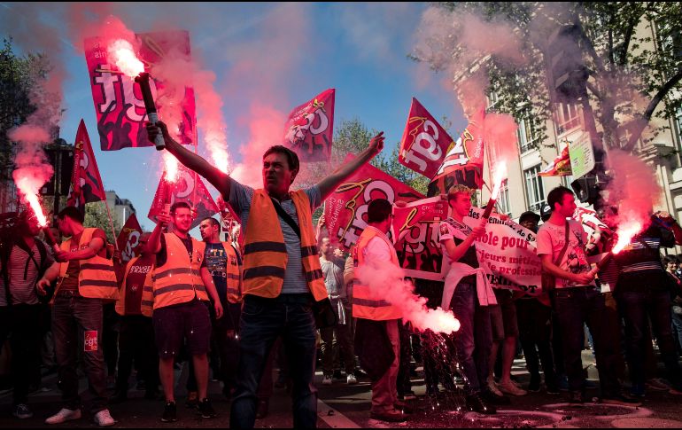 De acuerdo a distintos cálculos, en total, en toda Francia, participaron entre 119 mil y 300 mil manifestantes. EFE / I. Langsdon