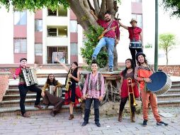 Xiranda (en la foto) y Eurodance Party USA se alistan para protagonizar una noche de sonidos europeos en el Café Bretón (Juan Manuel 175). FACEBOOK/Xiranda