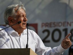 El candidato de la coalición Juntos Haremos Historia indicó que le decían sus adversarios que ya era tiempo de que se retirara, que ya estaba grande, ya estaba ''chocheando''. AP / M. Ugarte