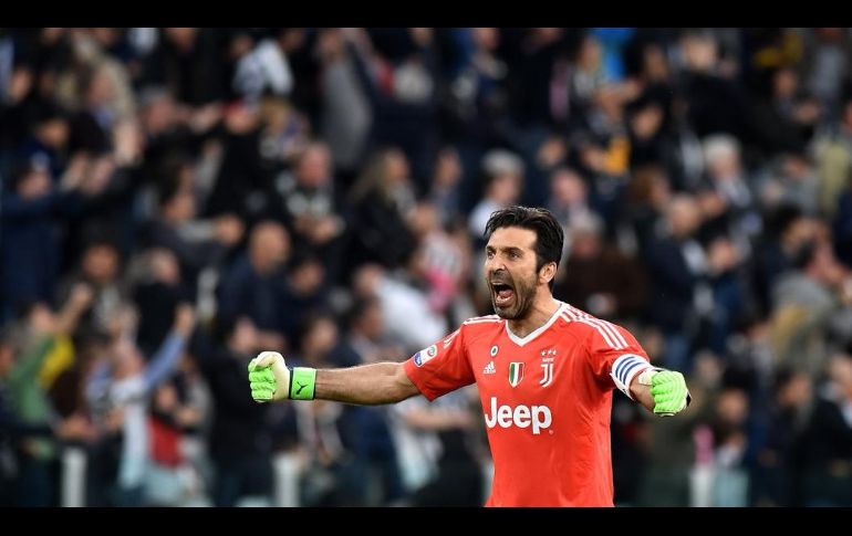 Buffon está cerca de conseguir su séptimo campeonato consecutivo con la Juventus de Turín. TWITTER/@juventusfc