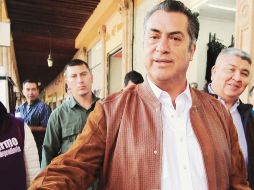 Cooperación. El candidato pide apoyos desde los 10 pesos. EFE