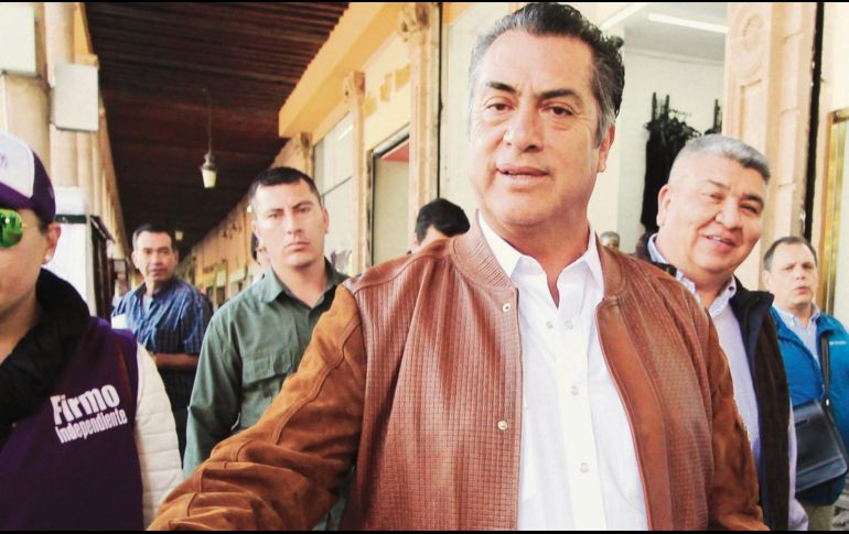 Cooperación. El candidato pide apoyos desde los 10 pesos. EFE