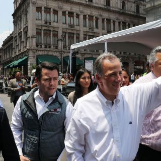 Previo al debate, José Antonio Meade asiste a misa