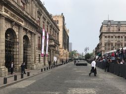 En la inmediaciones del Palacio de Minería, se han empezado a concentrar simpatizantes de los cincos aspirantes presidenciales. TWITTER / @CiroMurayamaINE