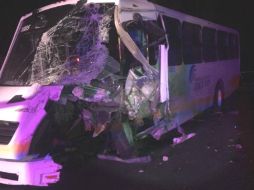 El percance ocurre en el kilómetro 61+700 de la carretera Teocaltiche-Aguascalientes. ESPECIAL / Protección Civil Jalisco