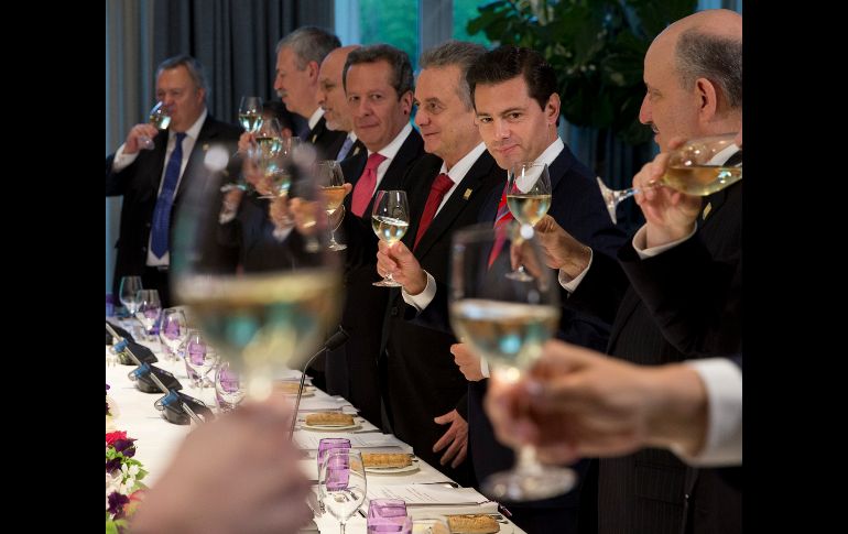 Rutte ofreció una cena para Peña Nieto y su comitiva. AP/P. Dejong