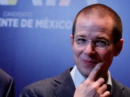 Durante una concentración con ciudadanos en el municipio de San Martín Texmelucan, Puebla, Anaya consideró que el tabasqueño ''anda muy enojado, muy agresivo''. NTX / ARCHIVO