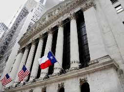 El NYSE Composite muestra un avance de 11.39 puntos para situarse en 12 mil 529.25 unidades. AP / ARCHIVO