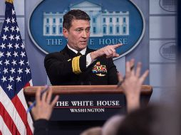 Jackson enfrentó cuestionamientos sobre si tiene experiencia suficiente para encabezar el Departamento de Veteranos. AFP / ARCHIVO