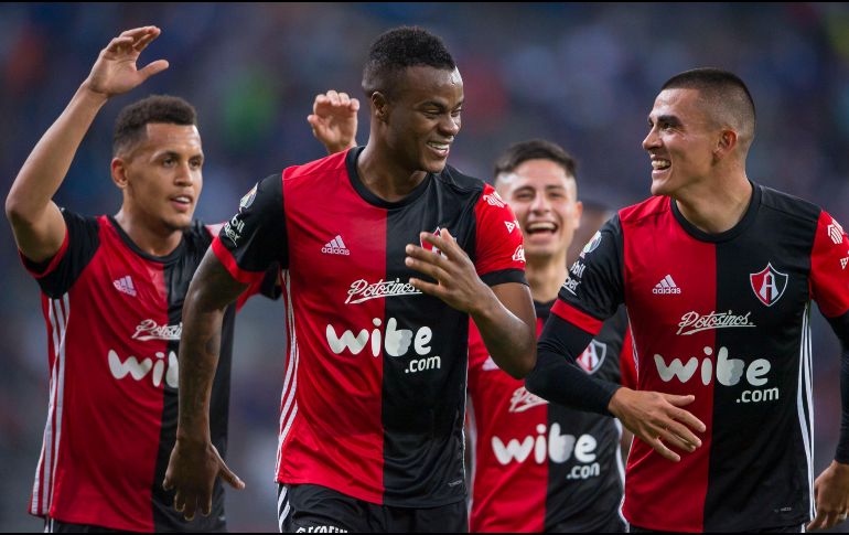 Los rojinegros marchan en antepenúltimo lugar general, pero no han perdido desde la jornada 13, cuando Espinoza asumió el mando del equipo.  MEXSPORT/ARCHIVO