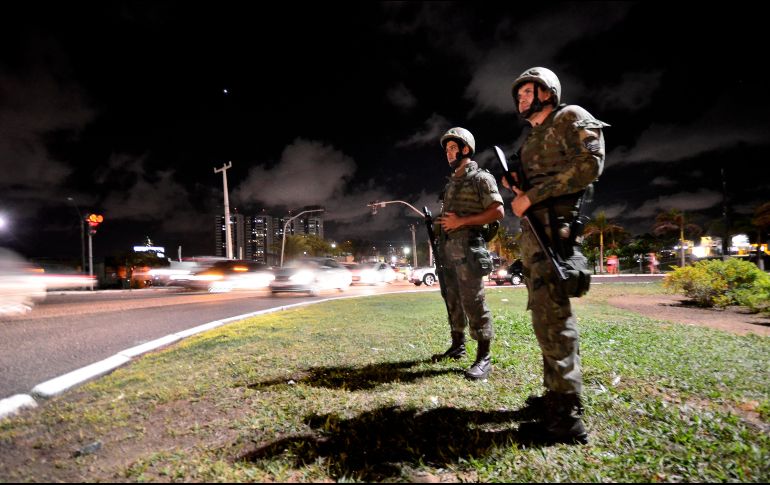 Investigadores señalan que la seguridad y el crimen continúan en el mismo alto nivel que como estaban a pesar de que el Ejército tomó el mando de las fuerzas de seguridad en la entidad. EFE/ ARCHIVO