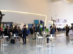 El sector servicios ocupa a 42.9 de las personas con empleo. EL INFORMADOR/Archivo