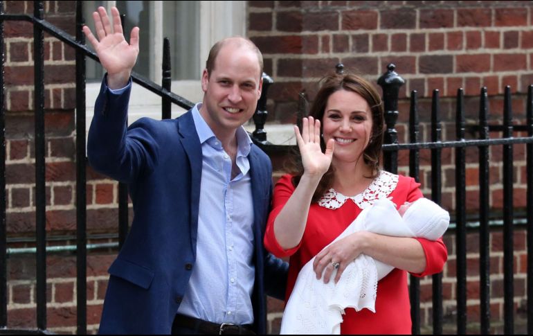 El niño, quinto en el orden de sucesión al trono británico, nació el lunes en el hospital St Mary's de Londres. AFP / ARCHIVO