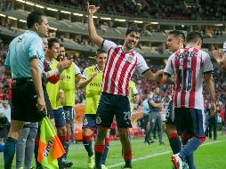 El director deportivo de Chivas, Francisco Gabriel de Anda lamentó lo realizado por su jugador Pizarro.  MEXSPORT/ ARCHIVO