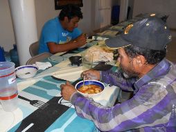 Los migrantes tienen como objetivo solicitar asilo humanitario en Estados Unidos ante la violencia que existe en sus países de origen, principalmente por las pandillas.  NTX/ ARCHIVO