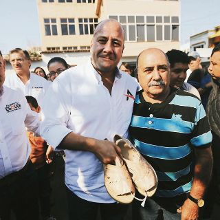 Alfaro ofrece concluir centro de salud en Pihuamo