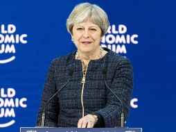 Los mensajes también atacaron a la ahora primera ministra, Theresa May. EFE / ARCHIVO