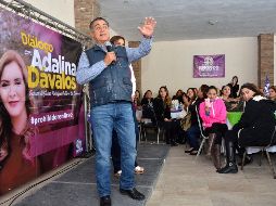 Agregó que los verdaderos entregados a Morena fueron sustituidos por militantes priistas y panistas. SUN/ E. Vásquez