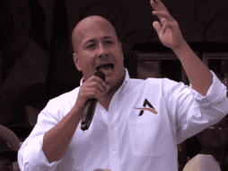 Enrique Alfaro aseguró que su administración ahorrará cinco mil millones de pesos acabando con los lujos y la corrupción del aparato estatal. FACEBOOK / Enrique Alfaro Ramírez