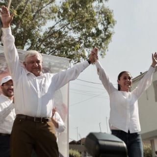 El INE ordena bajar spot de Claudia Sheinbaum con López Obrador
