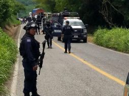 La familia que se dirigía hacia Acapulco fue interceptada por una camioneta donde iban a bordo tres hombres armados. EFE / ARCHIVO