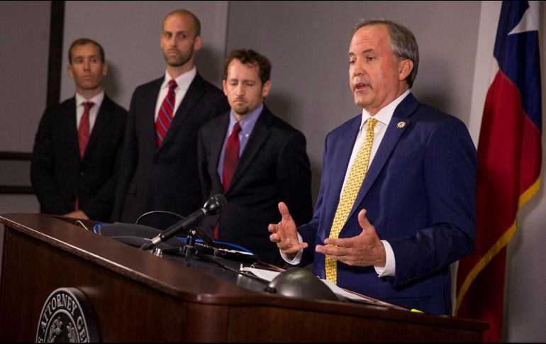 El procurador general de Texas, el republicano Ken Paxton, venía amenazado desde hace un año con tomar medidas legales si el programa no era cancelado. AP/ N. Wagner