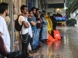 Aún existe la posibilidad de lluvias vespertinas, por lo que recomiendan tomar precauciones al salir de casa. EL INFORMADOR/ARCHIVO