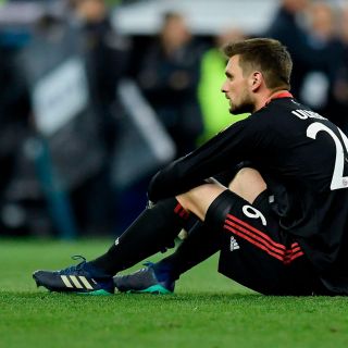 Portero del Bayern pide perdón por error ante el Real Madrid